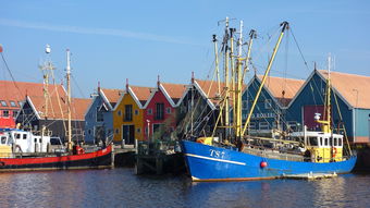 kering.com-亚布力滑雪旅游度假区2025-2026雪季旅游产品暨招商信息交流会举办，亚布力滑雪场宣传片